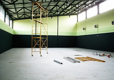 Pintura en polideportivo